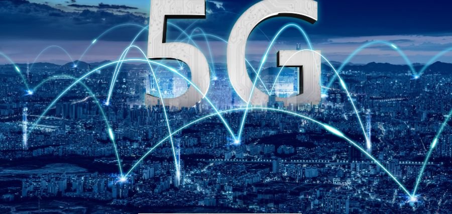 The Impact of 5G on Smart Cities: A New Era of Connectivity and Innovation